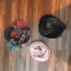 Infinity scarfs